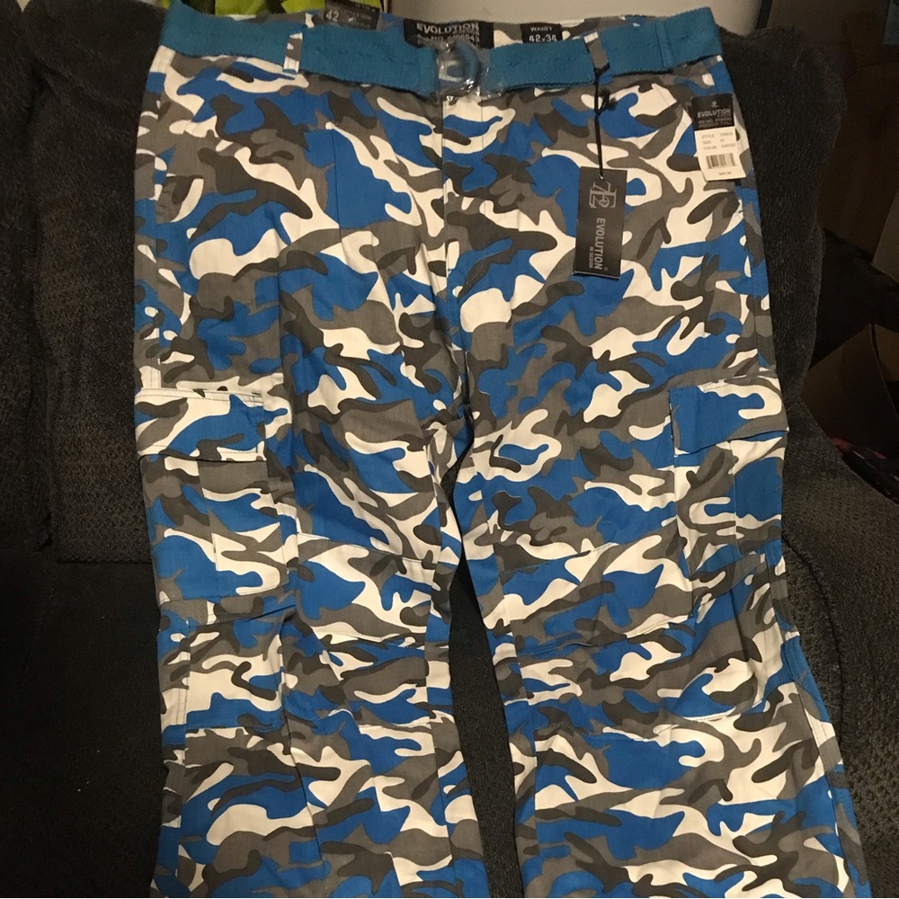 Brand New With Tag Evolution In Design pants Size 42X34